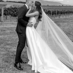 Kyha Studios Cooper Wedding Veil